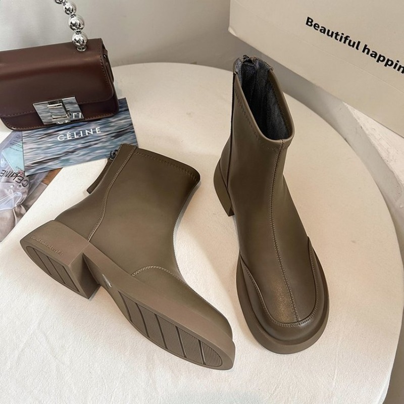 Damskie botki z kwadratowym no – Embroidery Garments recenzja i cena
